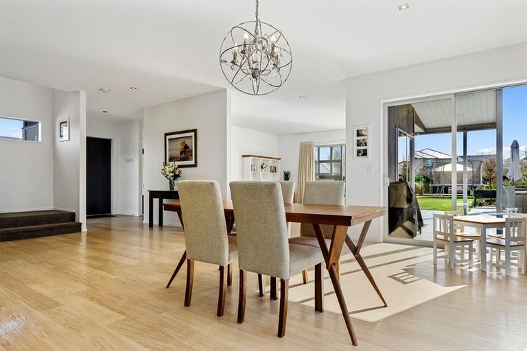 Photo of property in 2 Finchley Mews, Rangiora, 7400