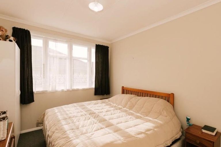 Photo of property in 3 Newbury Street, Awapuni, Palmerston North, 4412