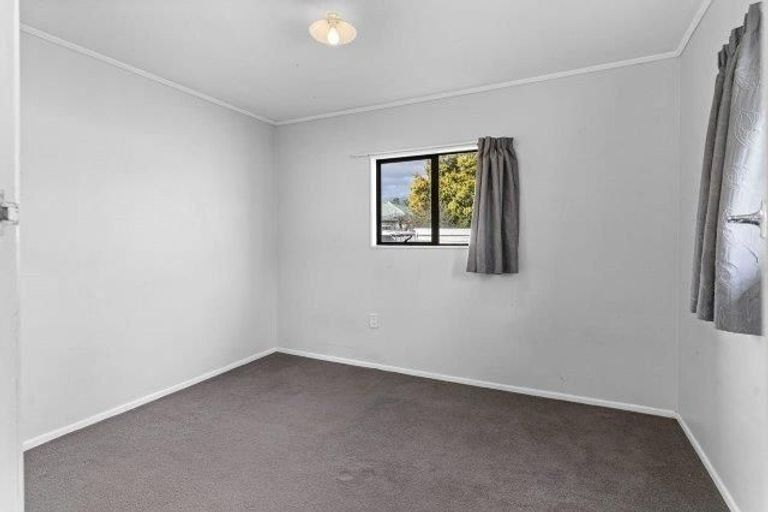 Photo of property in 6 Tait Crescent, Featherston, 5710
