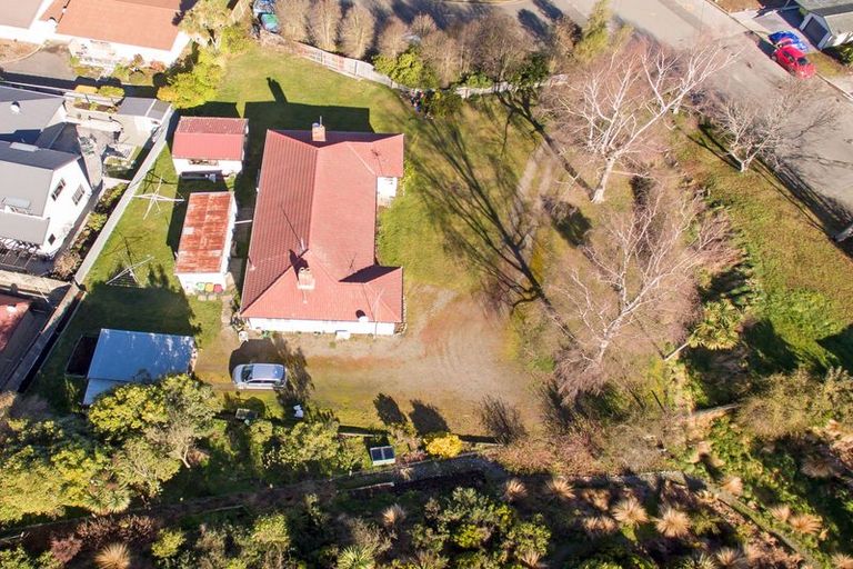 Photo of property in 12 Forest Road, Geraldine, 7930