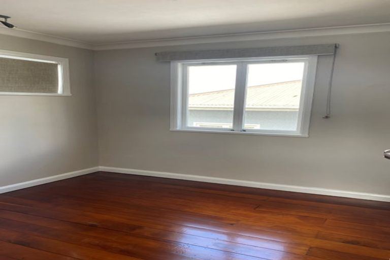 Photo of property in 291 Fitzherbert Avenue, West End, Palmerston North, 4410