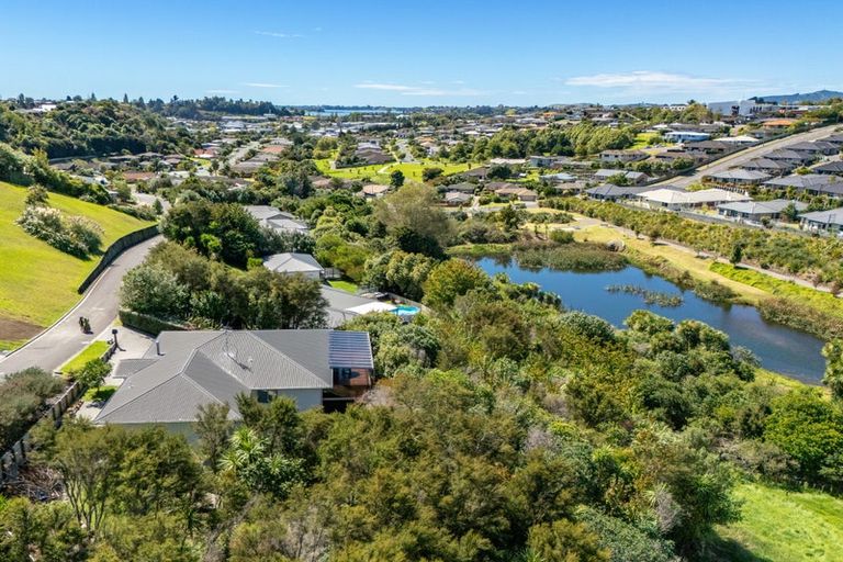 Photo of property in 11 Southill Way, Pyes Pa, Tauranga, 3112