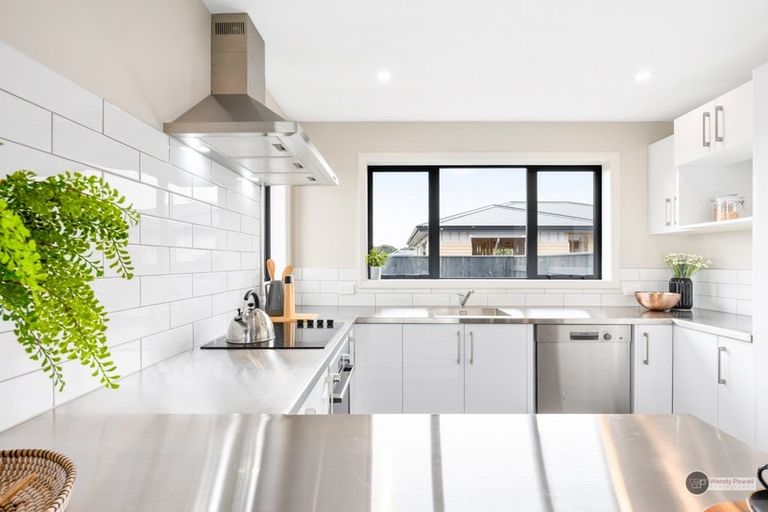 Photo of property in 93a Riverside Drive, Waiwhetu, Lower Hutt, 5010