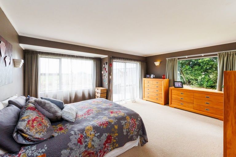 Photo of property in 279 Tararua Road, Levin, 5571