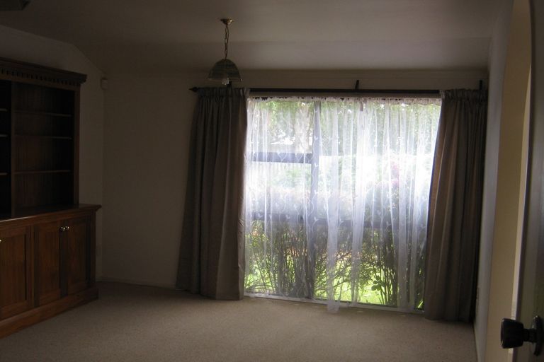 Photo of property in 255 Park Road, Hokowhitu, Palmerston North, 4410