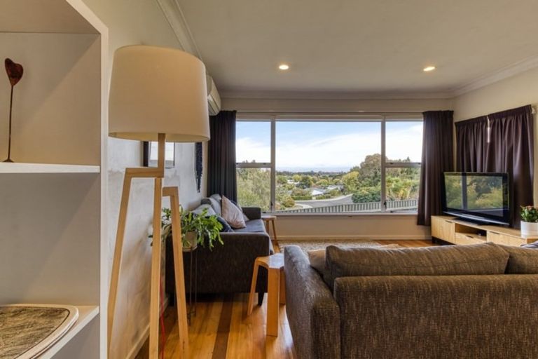 Photo of property in 37 Joll Road, Havelock North, 4130