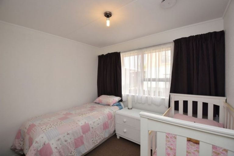 Photo of property in 48 Orwell Crescent, Newfield, Invercargill, 9812