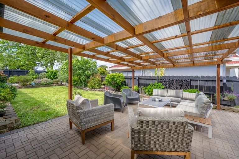 Photo of property in 34 Ambleside Drive, Northpark, Auckland, 2013