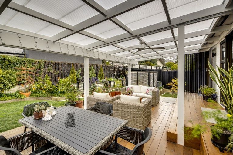 Photo of property in 7 Tui Glen, Havelock North, 4130