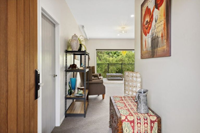 Photo of property in 6 Riverglen Drive, Haruru, 0204