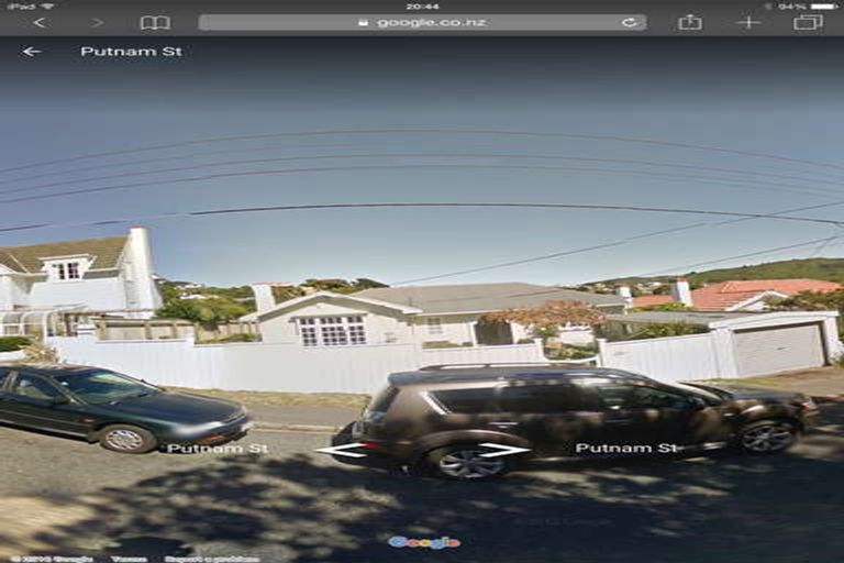 Photo of property in 12 Putnam Street, Northland, Wellington, 6012