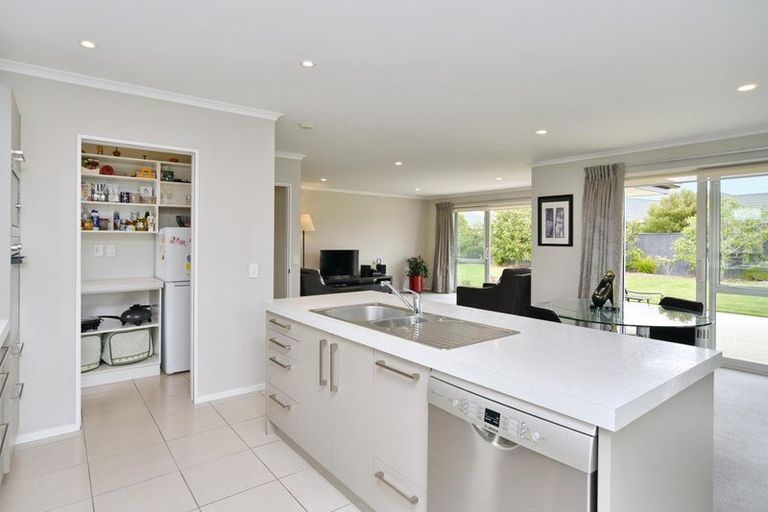 Photo of property in 11 Mulberry Street, Rangiora, 7400