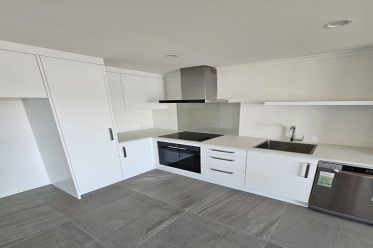 Photo of property in 1 Gadsby Place, Hamilton East, Hamilton, 3216