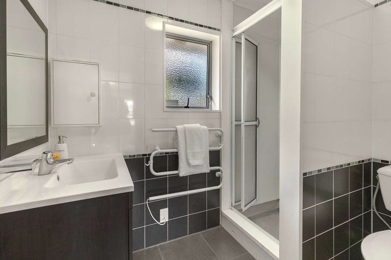 Photo of property in 3 Hampton Place, Springvale, Whanganui, 4501