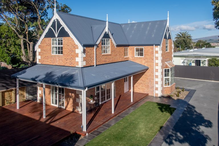 Photo of property in 11a Bridge Street, New Brighton, Christchurch, 8062