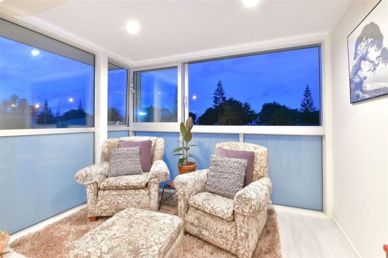 Photo of property in 3/252 Hibiscus Coast Highway, Orewa, 0931