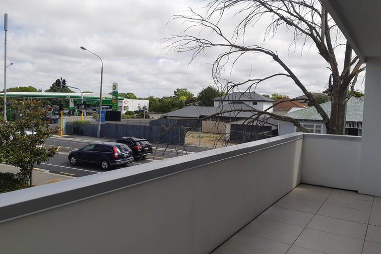 Photo of property in 88a Edgeware Road, St Albans, Christchurch, 8014