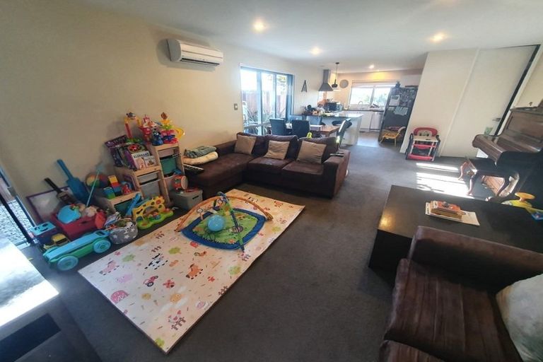 Photo of property in 16 Millesimes Way, Yaldhurst, Christchurch, 8042