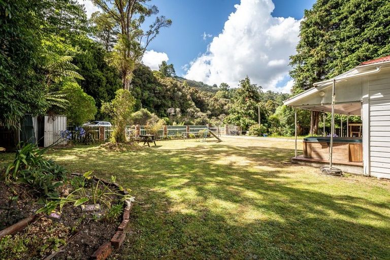 Photo of property in 1455 Akatarawa Road, Akatarawa Valley, Upper Hutt, 5372