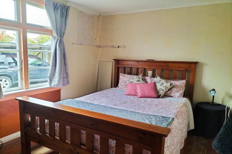 Photo of property in 1440 Martinborough Masterton Road, Gladstone, Masterton, 5884