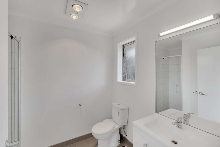 Photo of property in 17 Perla Road, Pukekohe, 2120