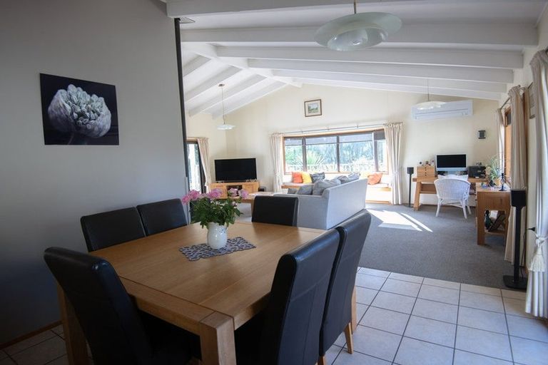 Photo of property in 136 Landing Road, Kerikeri, 0230