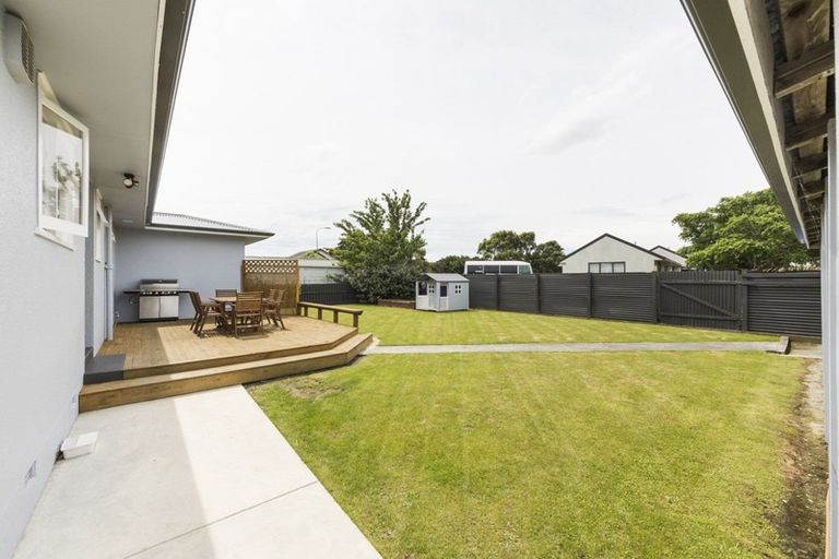 Photo of property in 10 Oriana Place, Highbury, Palmerston North, 4412