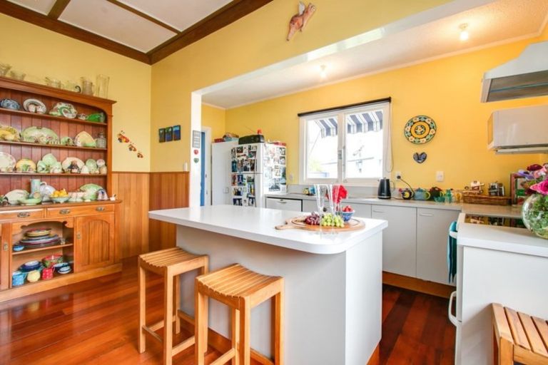 Photo of property in 154 Nelson Crescent, Napier South, Napier, 4110