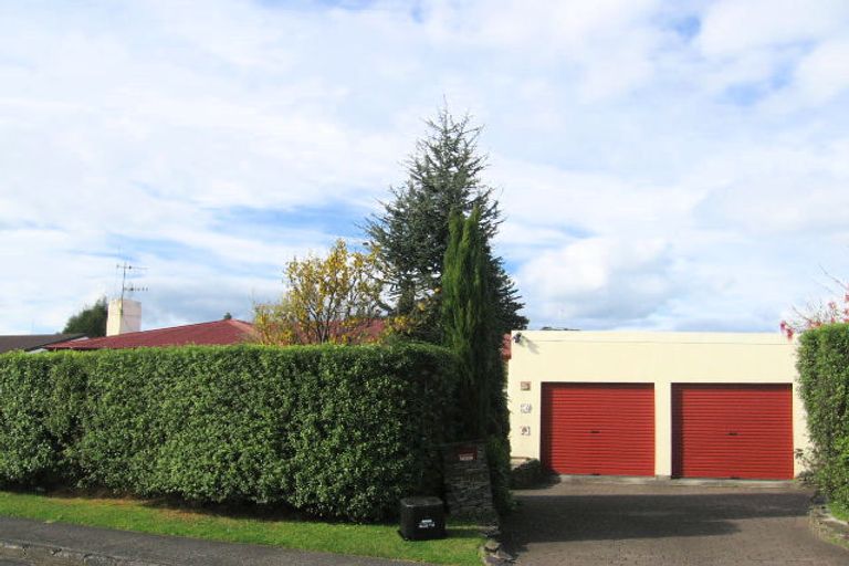 Photo of property in 1 Parkvale Road, Otumoetai, Tauranga, 3110