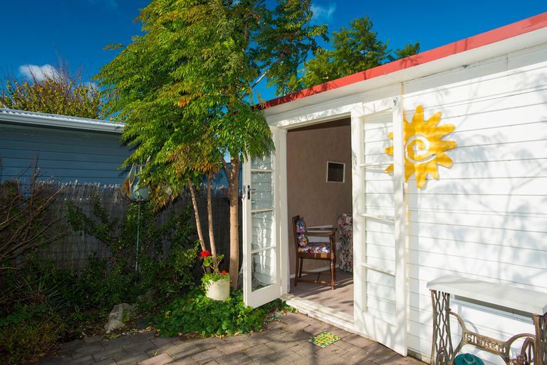 Photo of property in 95 Iranui Road, Inner Kaiti, Gisborne, 4010