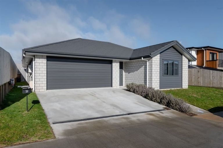 Photo of property in 19 Maanihi Drive, Rototuna North, Hamilton, 3210