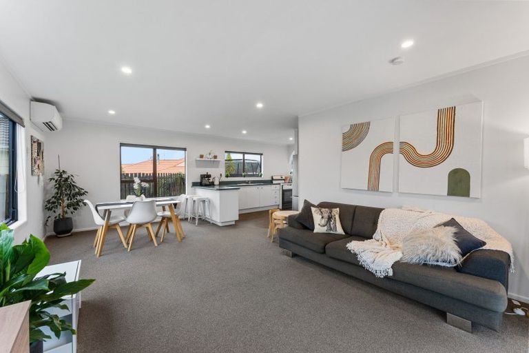 Photo of property in 15b Rosewood Place, Paraparaumu, 5032