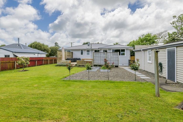 Photo of property in 5 Duke Street, Levin, 5510