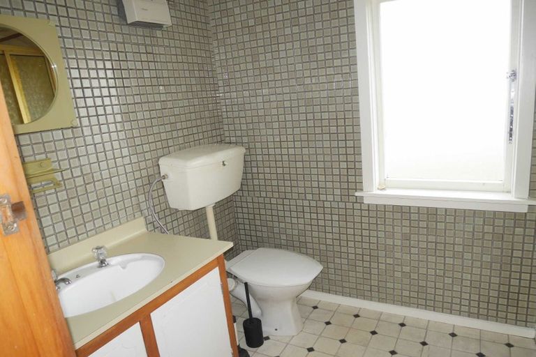 Photo of property in 75 Maidstone Road, Ilam, Christchurch, 8041