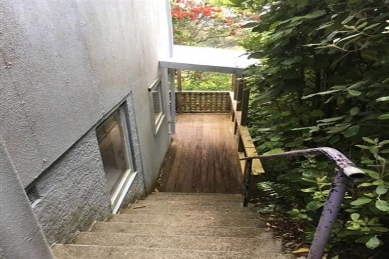 Photo of property in 60 Orangi Kaupapa Road, Northland, Wellington, 6012