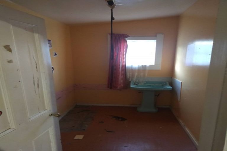 Photo of property in 29 Castle Street, Eltham, 4322