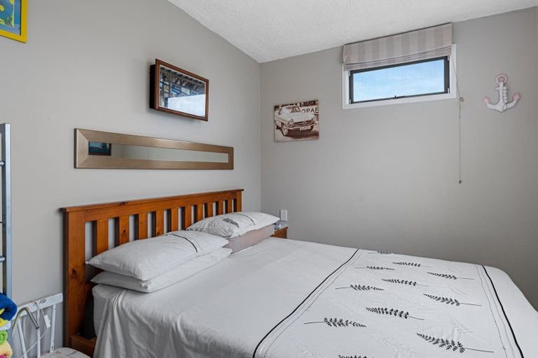 Photo of property in 14 Costello Crescent, Pukehina, Te Puke, 3189