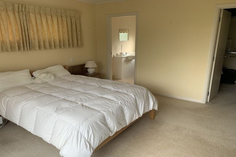 Photo of property in 6 Virginia Grove, Milson, Palmerston North, 4414