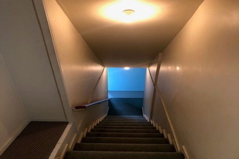 Photo of property in 14 Guys Hill Road, Hospital Hill, Napier, 4110