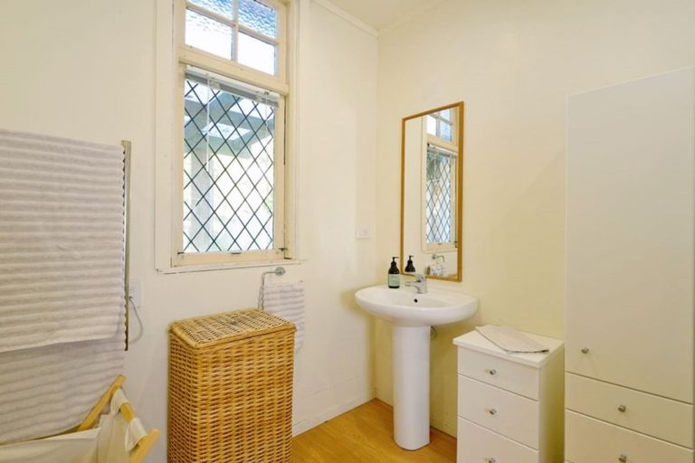 Photo of property in 59 Beach Street, Saint Clair, Dunedin, 9012