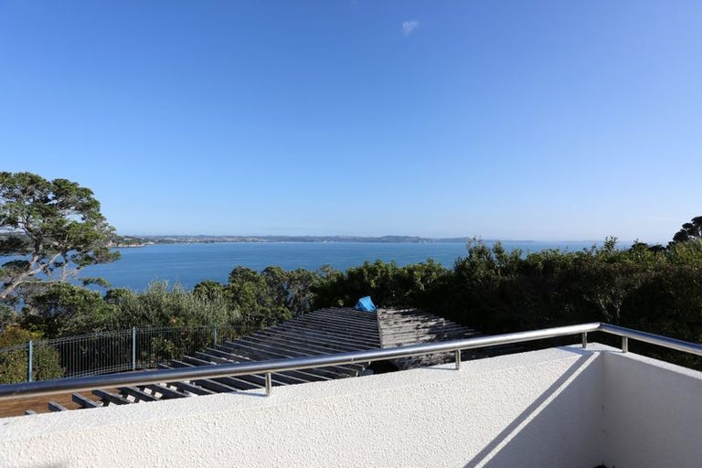 Photo of property in 74 Ardern Avenue, Stanmore Bay, Whangaparaoa, 0932