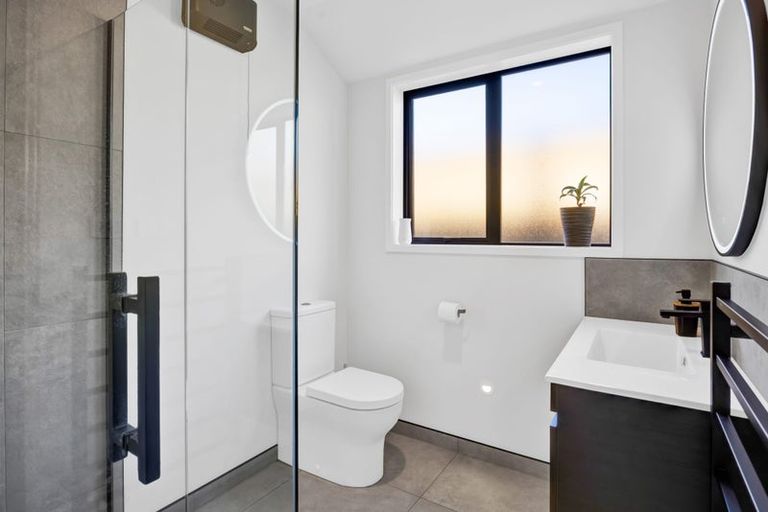 Photo of property in 11 Rua Place, Bell Block, New Plymouth, 4312