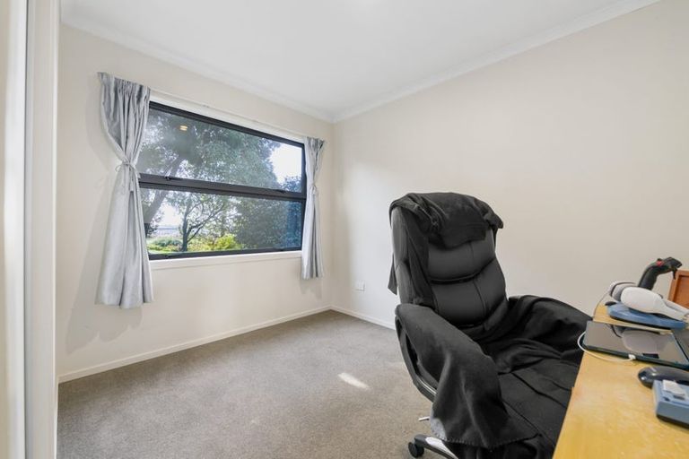 Photo of property in 218 Hillcrest Road, Hillcrest, Hamilton, 3216