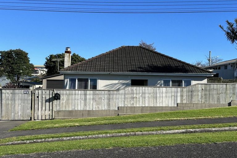 Photo of property in 65 Strange Street, Waitara, 4320