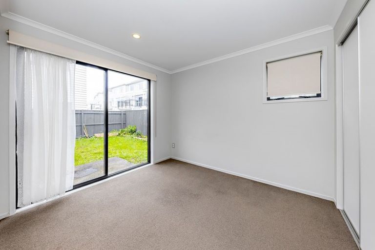 Photo of property in 18 Hirimate Place, Flat Bush, Auckland, 2019