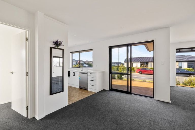 Photo of property in 40 Avanda Avenue, Rolleston, 7615