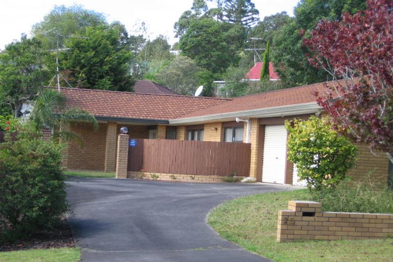 Photo of property in 25 Weetman Drive, Browns Bay, Auckland, 0630