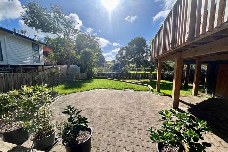 Photo of property in 26 Rimu Road, Stanmore Bay, Whangaparaoa, 0932