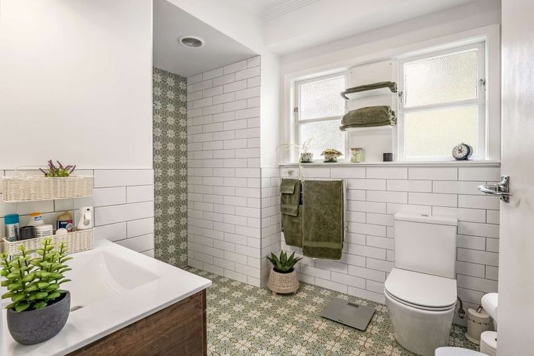 Photo of property in 81 Purnell Street, College Estate, Whanganui, 4500