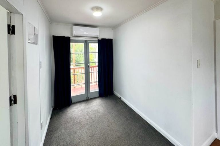 Photo of property in 16 Manuka Street, Hokowhitu, Palmerston North, 4410